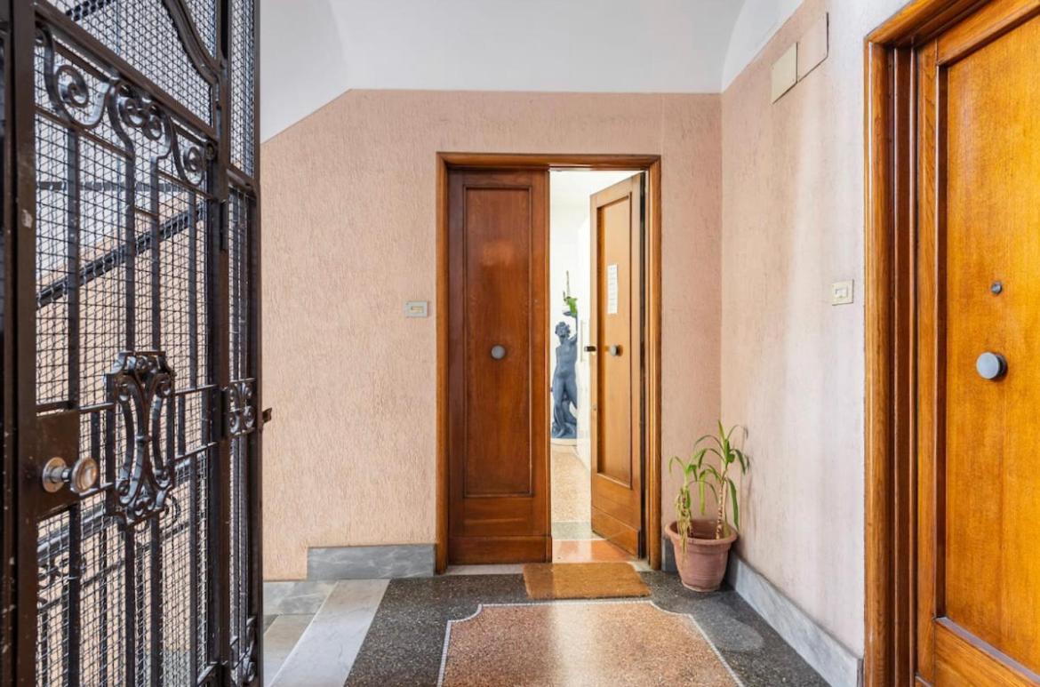Roma Private Rooms Εξωτερικό φωτογραφία